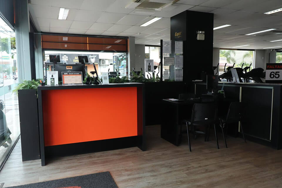 Recepção da academia MFC em Balneário Camboriú